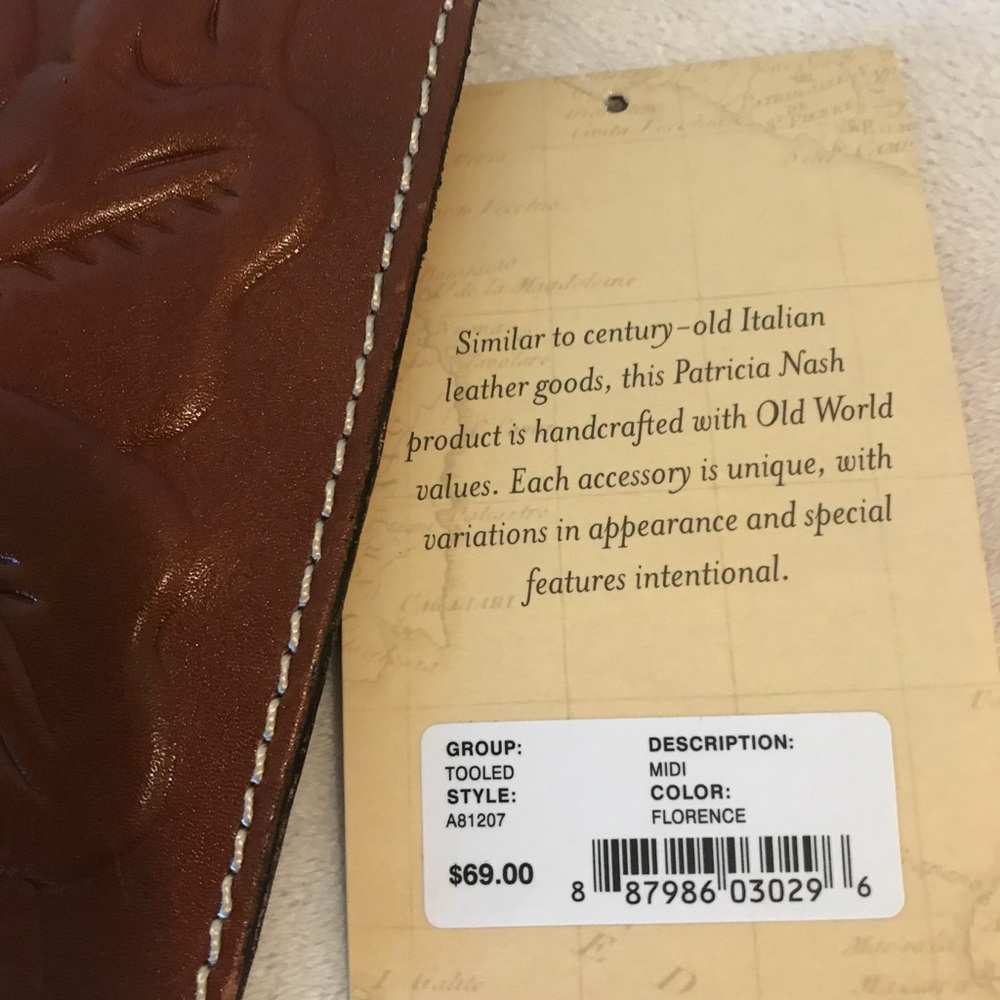 Patricia Nash TOOLED MIDI TECH ACCESSORY CASE - Picture 4 of 5